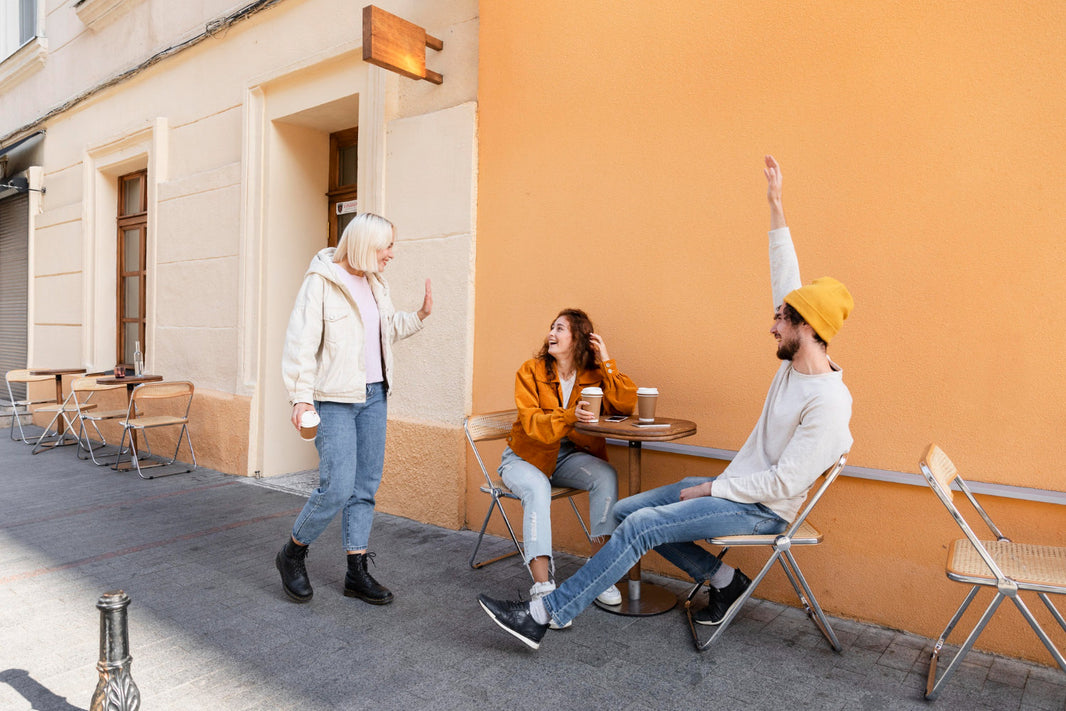 How People Greet Each Other in Levantine Arabic